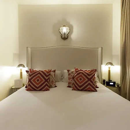 Apartmanhotel Splendom Pau Claris Barcelona
