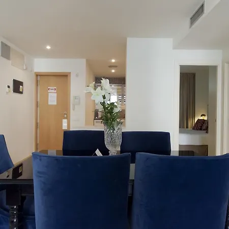 Apartmanhotel Splendom Pau Claris