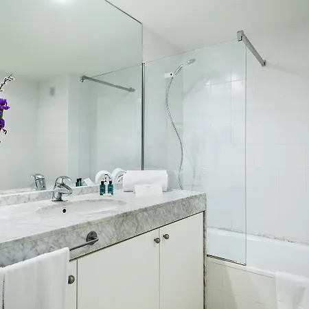 Splendom Pau Claris 4* Barcelona